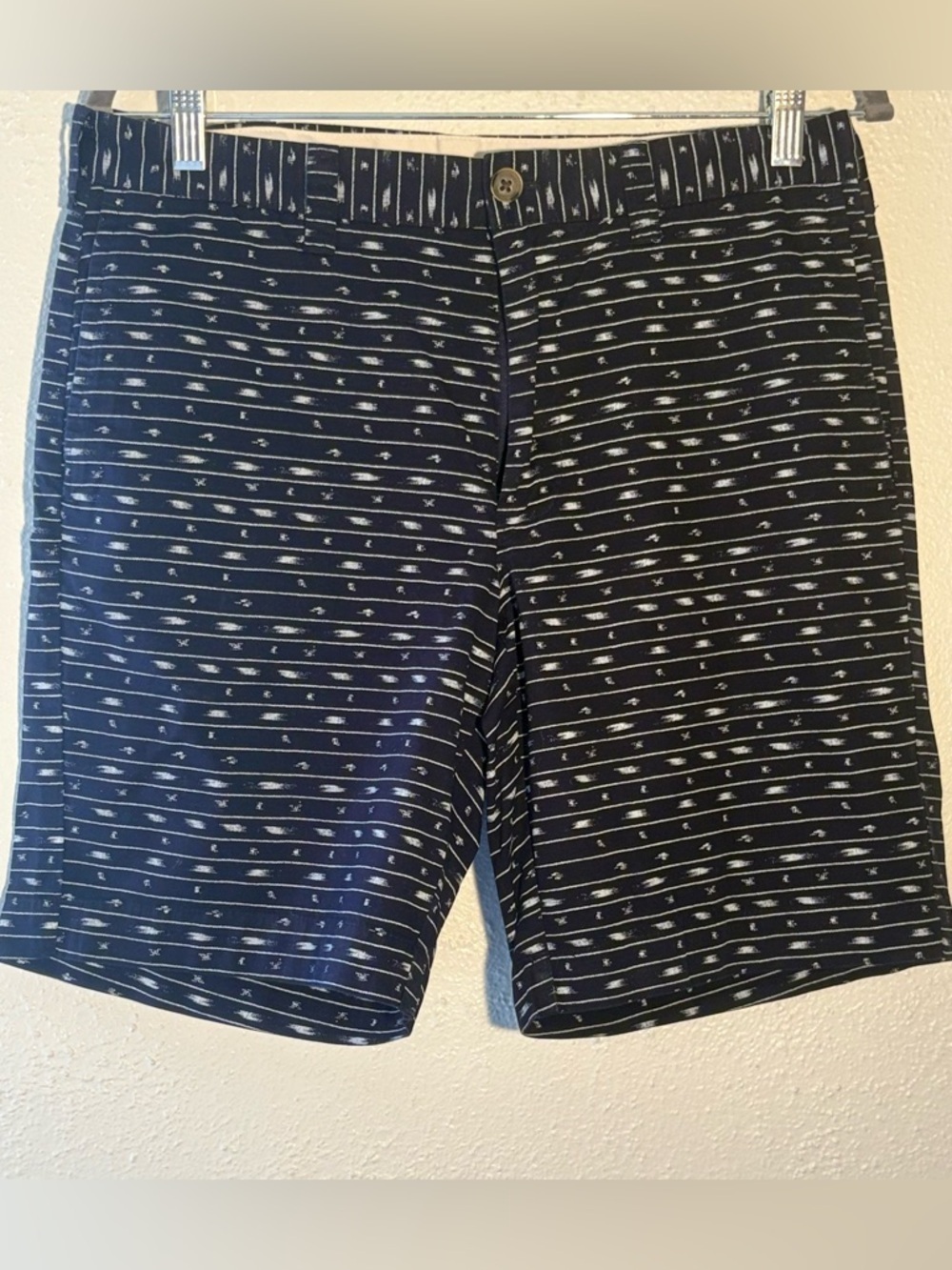 J.Crew Men's Blue Cotton Chino Casual Preppy Printed Short Men’s Size 32
